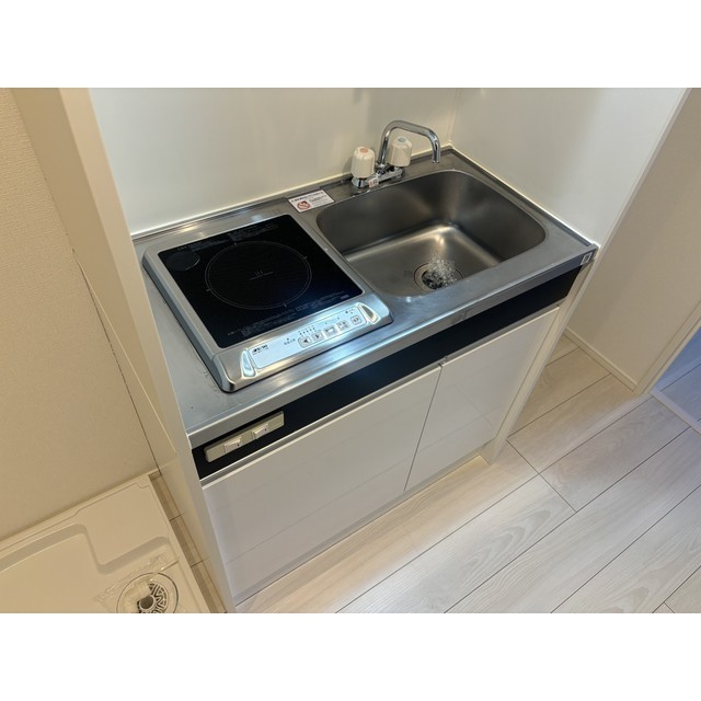 レジデンスウエスト相武台105号室 キッチン