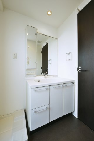 SYNEX SHINAGAWA-EBARA 同タイプの別部屋の写真です。