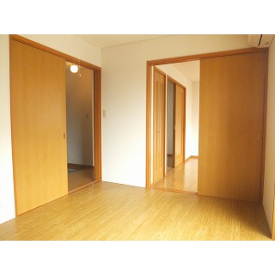 グリーンヒル蝉坂0202号室 居室