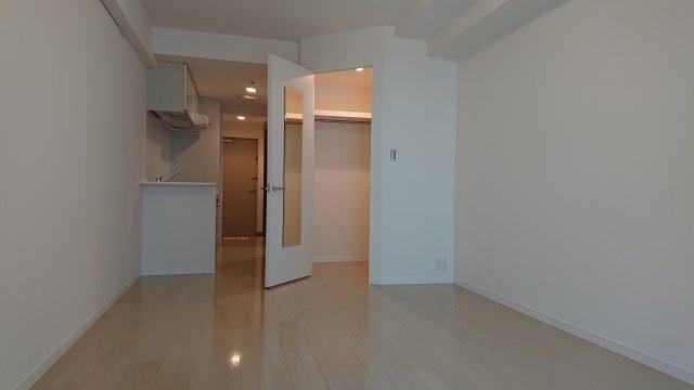 プライムアーバン豊洲408号室 同建物別部屋の参考画像