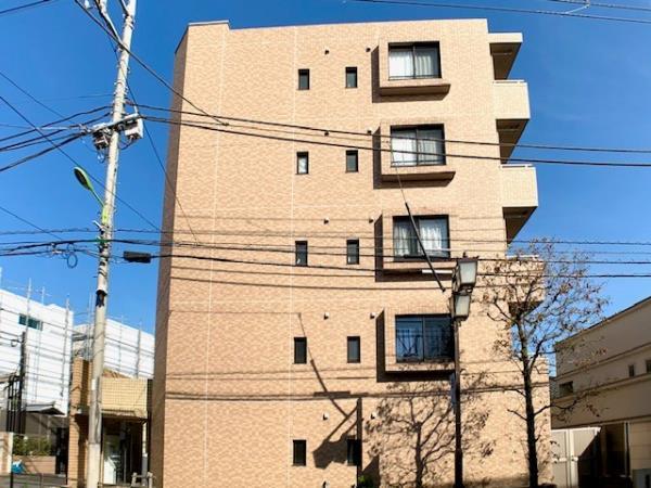 ティアラ三軒茶屋5階 外観