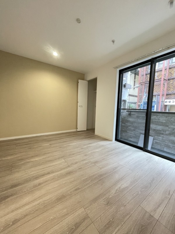 ｒｈ　Ｃｈｉｂａ2階 内観