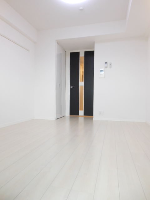 ガーラ・グランディ川崎13階 同建物別部屋の参考画像