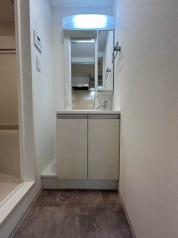 エルファーロ中野新井薬師 洗面