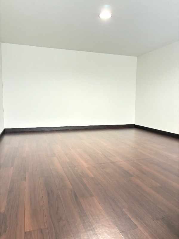 ＷＩＴＨＰＬＡＣＥ大岡2階 内観