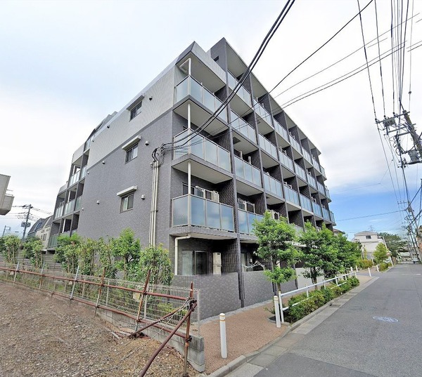 Ｅｓｐａｃｉｏ　西高島平207号室 外観