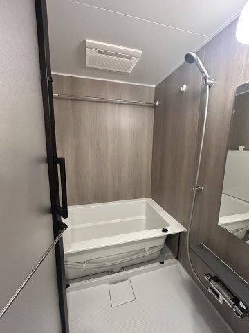 GRANPASEO東十条904号室 お風呂
