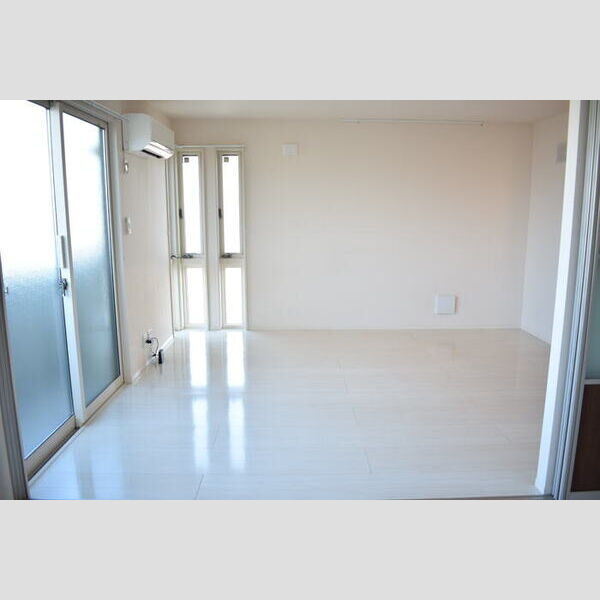 ウィステリア パレス リビング