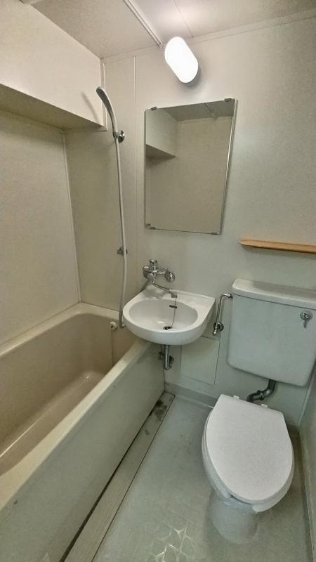 グランシャルム葛西(F-066)6階 バス