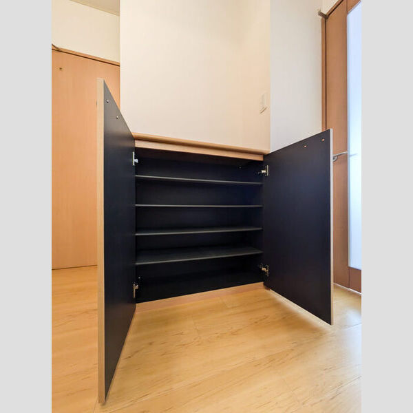 プルミエール相模原 玄関