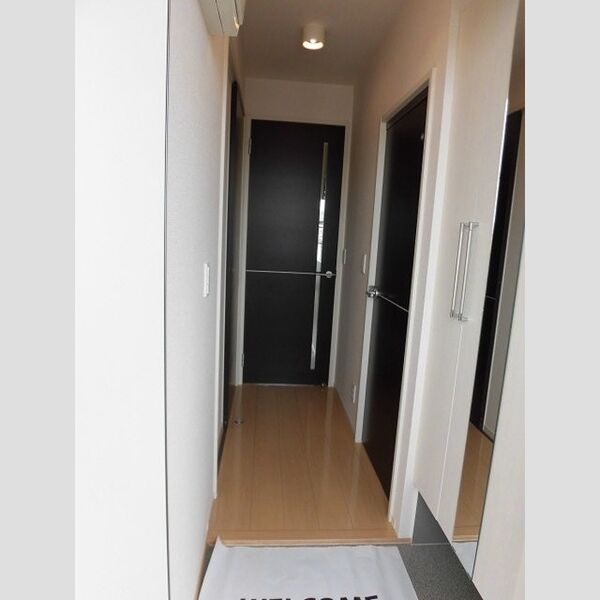 エフズ302号室 廊下
